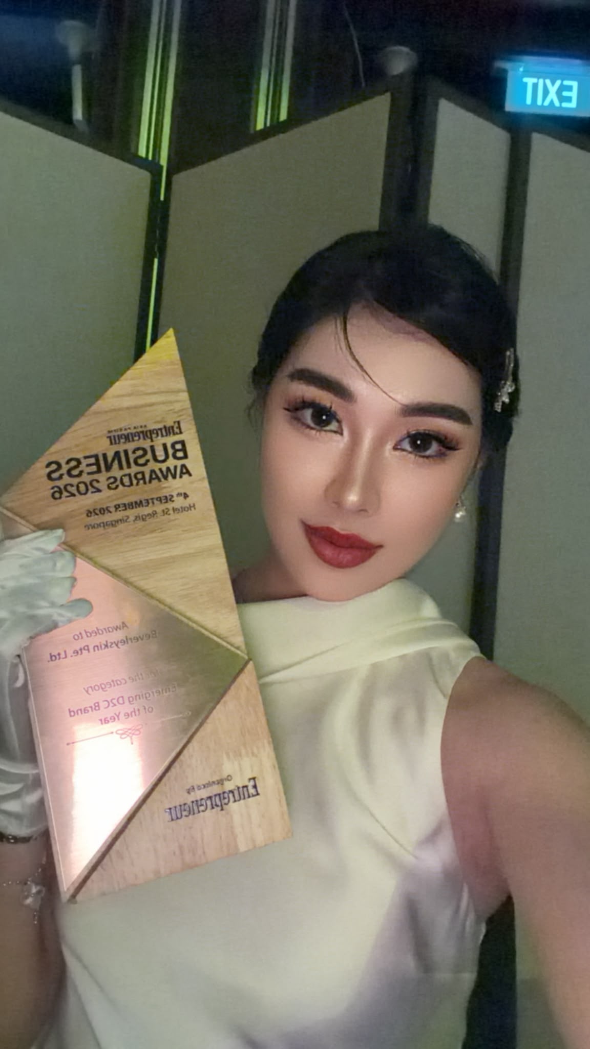 Beverleyskin at the awards
